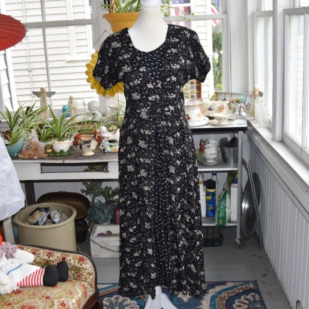 Vintage 90s Nostalgia Dress Womens M Black Floral Rayon Grunge Short Sleeve Midi